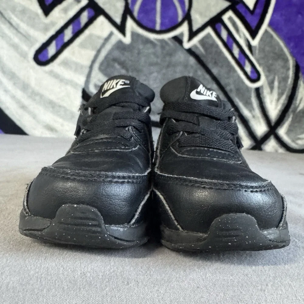 Size 6c - Nike Air Max 90 Easy-On Triple Black  HF6359-001